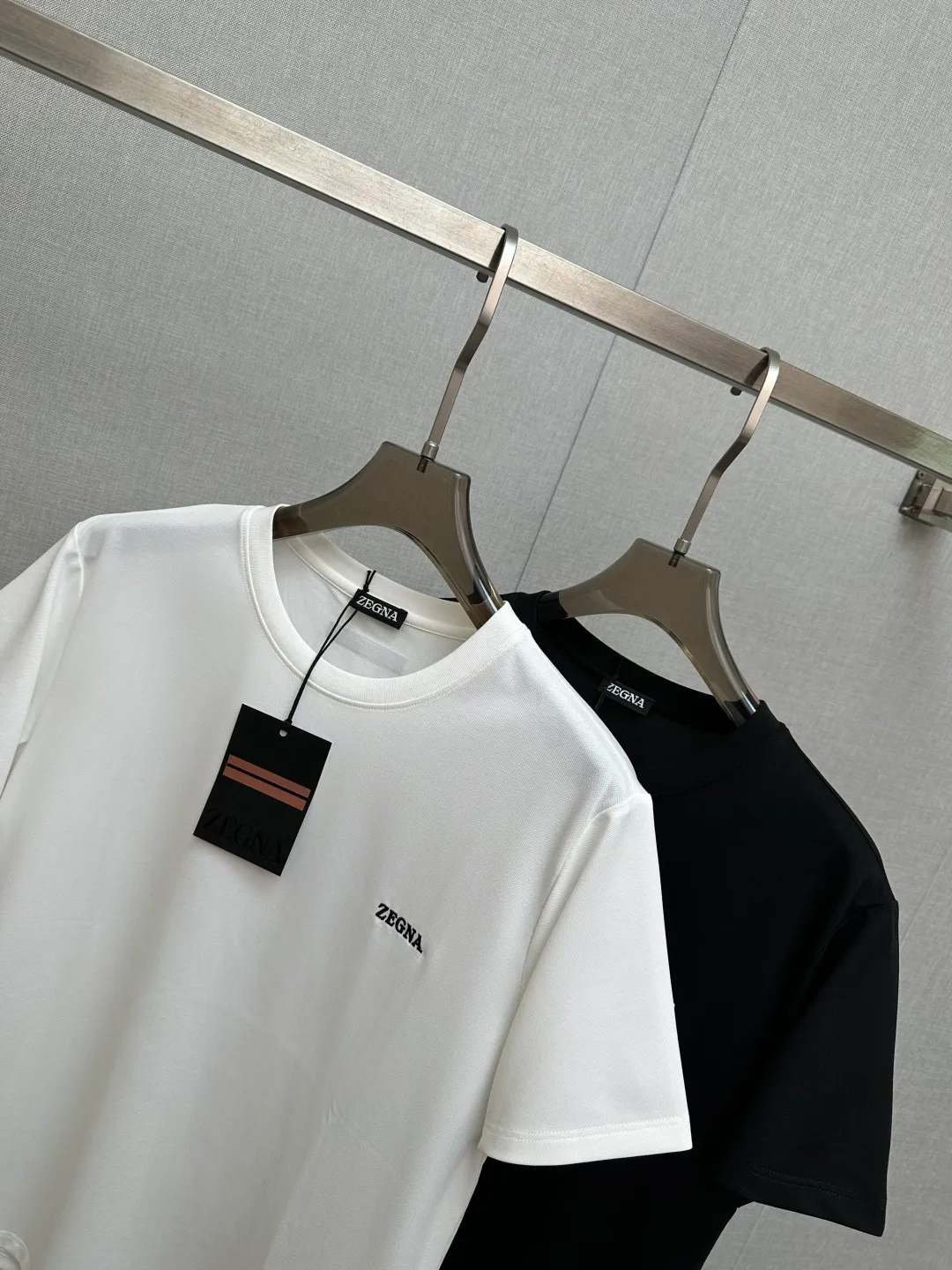 2026ss Z Classic logo T ，Classic ， （ 。 ， ， . Breathable ， ， ， ）Black White Sizes：S-2XL